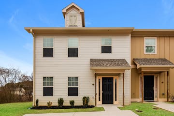 56 GILLIAMS CROSSING SW CARTERSVILLE, GA 30120